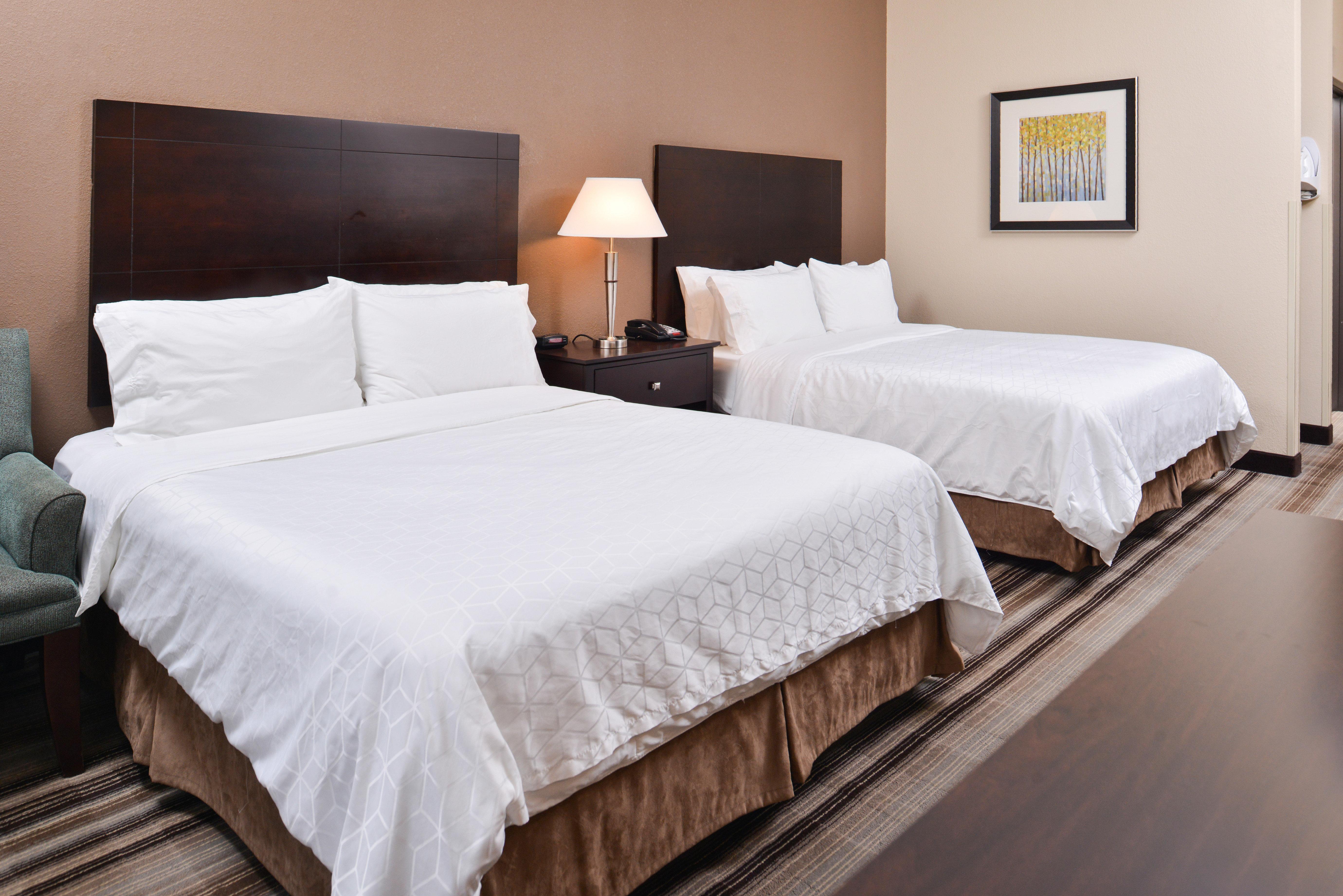 Holiday Inn Express & Suites Emporia Northwest By Ihg Eksteriør billede