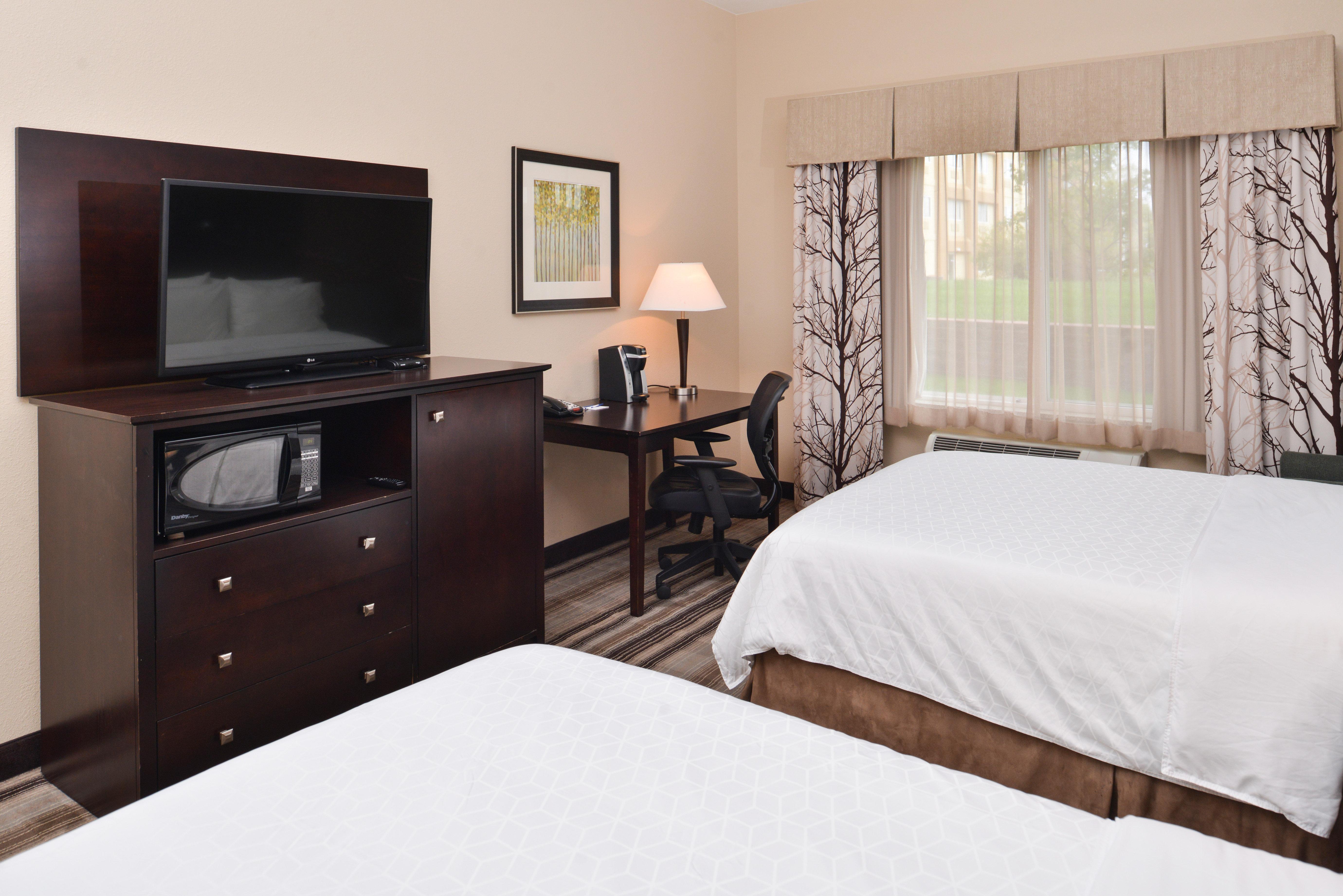 Holiday Inn Express & Suites Emporia Northwest By Ihg Eksteriør billede