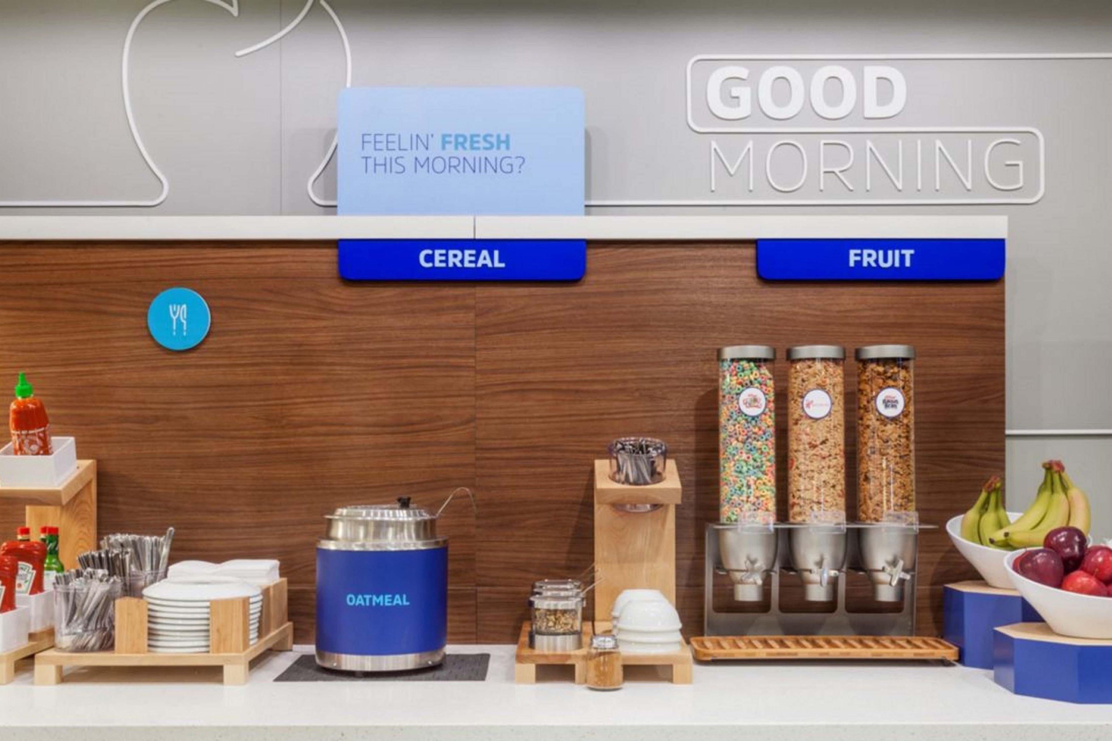 Holiday Inn Express & Suites Emporia Northwest By Ihg Eksteriør billede