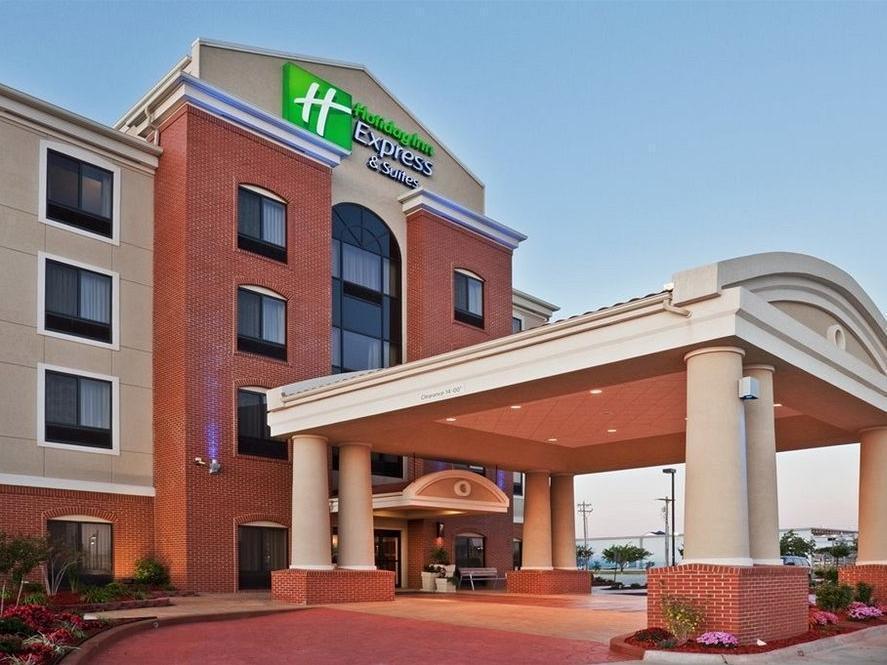 Holiday Inn Express & Suites Emporia Northwest By Ihg Eksteriør billede